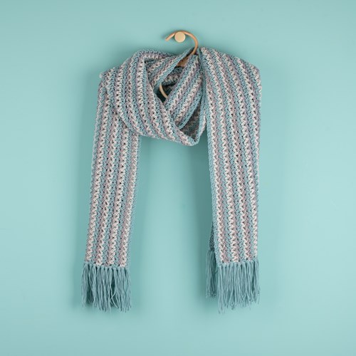 Crochet Pattern Yarn and Colors Fringed Scarf