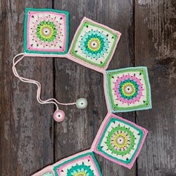 Crochet Pattern Yarn and Colors Garden Party Bunting