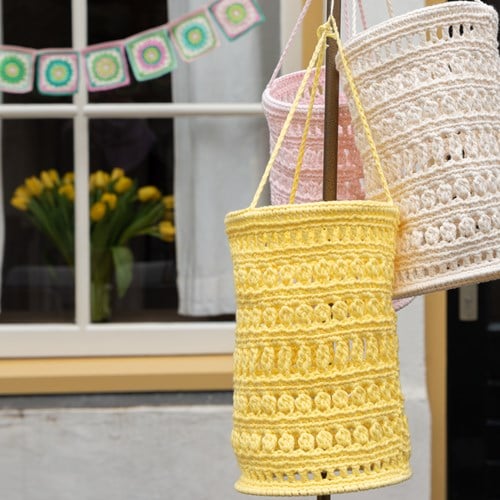 Crochet Pattern Yarn and Colors Garden Party Lantern