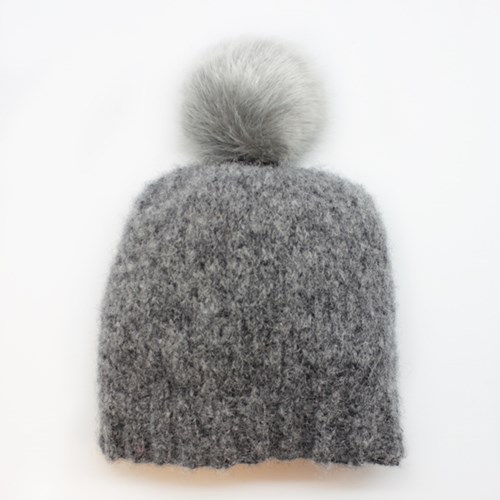 Knitting pattern Garzato Fleece hat with pompom