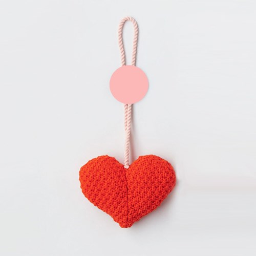 Pattern knitted heart