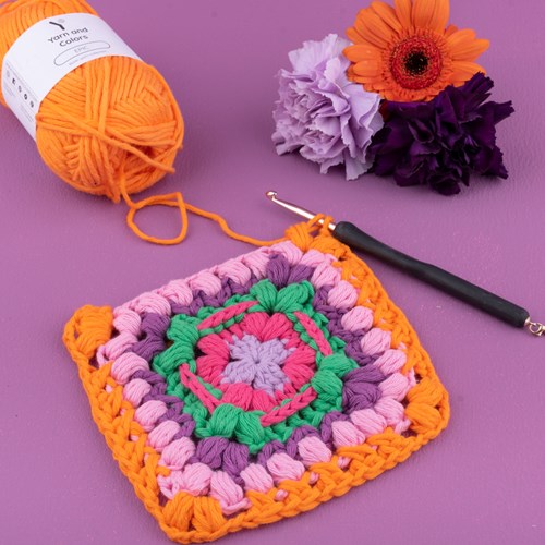 Granny’s Diamond Cushion Crochet Kit 052 Orchid-3