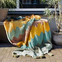 Wide Zigzag Blanket Green Yarn Pack