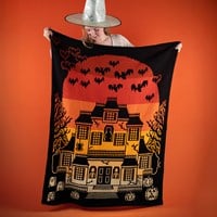 Haunted Hilltop Horror House Spooky Vintage Colorway Crochetkit - With Digital Pattern