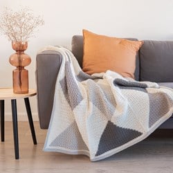 Yarn and Colors Harlequin Blanket Crochet Kit