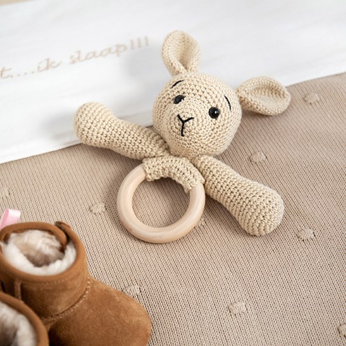 Rabbit Rattle – Go Handmade Sensory Kit Yarn and Crochet Kit