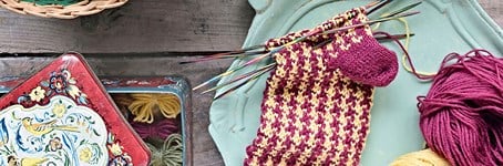 Feet already cold? Knit yourself some house socks!