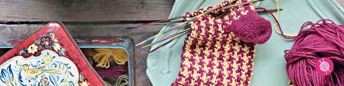Feet already cold? Knit yourself some house socks!