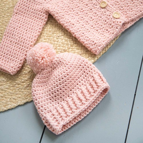 Yarn and Colors Happy Baby Mutsje