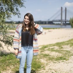 Knitting Pattern Ingenua Moda Cardigan