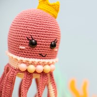 Squid Sensory Toy Crochet Kit 1 Princess-3