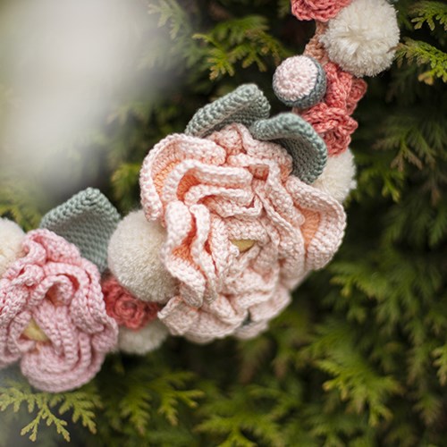 Flower Wreath Crochet Kit 