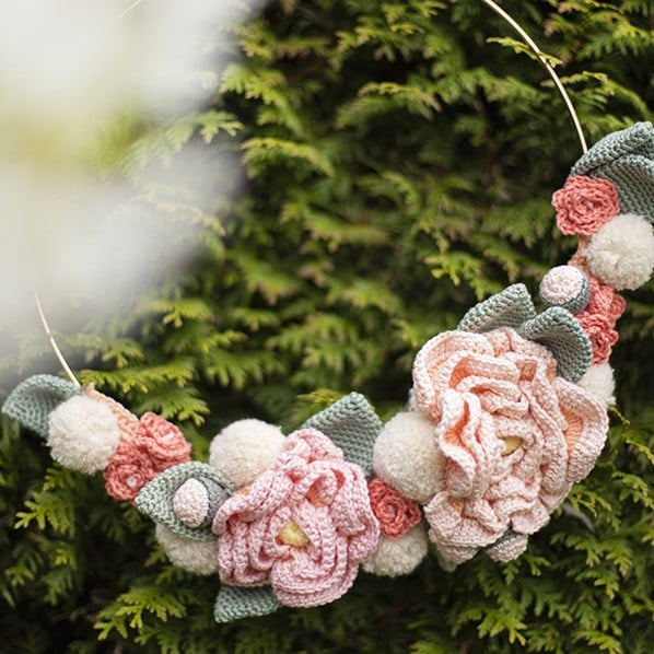 Flower Wreath Crochet Kit 