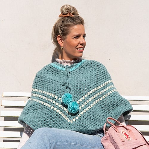 Budgetyarn Poncho Crochet Kit 1 Riverside