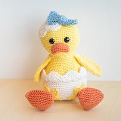 Spring duck Crochet pattern