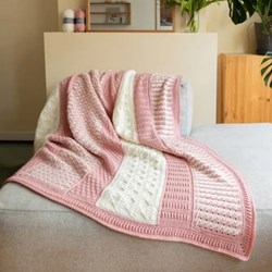 Haakplein Crochet Kit CAL2025 True Colors - Ivory Blossom 014.263
