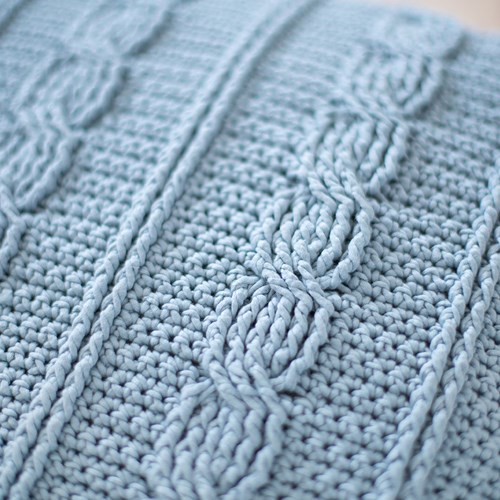 Crochet Pattern Cotton Tube Cable Cushion-2