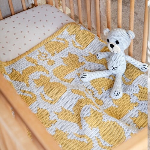 Cozy Cats Baby Blanket Yarn and Crochet Kit