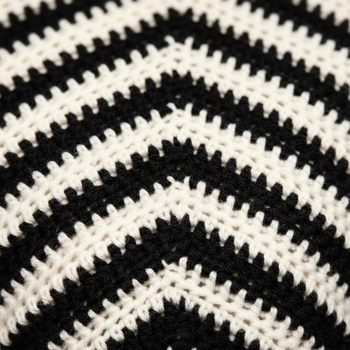 Amazing Wavy Cardigan Yarn and Crochet Kit-3