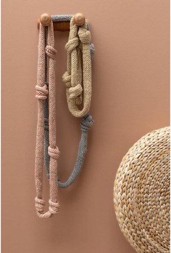 Yarn and Colors Knot a Scarf Knitting Kit 1 Limestone-3