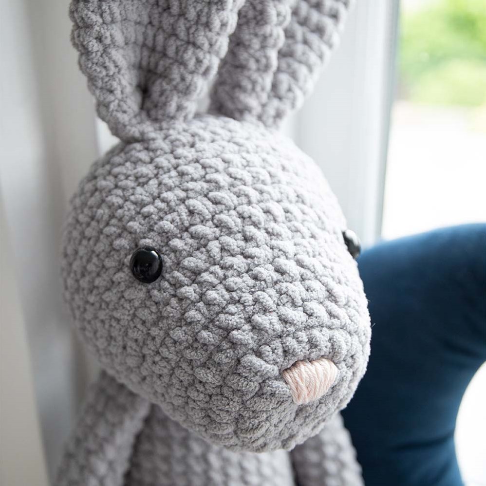Create-it Bunny Crochet Kit - Yarnplaza.com, image size:998x998