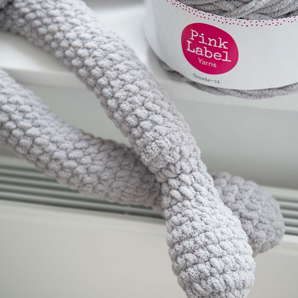 Create-it Bunny Crochet Kit - Yarnplaza.com, image size:998x998