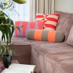 Graphic Cushions Yarn and Crochet Kit