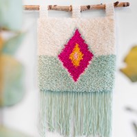 Latch Hooking Canvas Grid 50 x 50cm-2