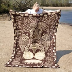 Zen Tangle Lion - AdO Crochet Yarn and Crochet Kit Mosaic Must-Have