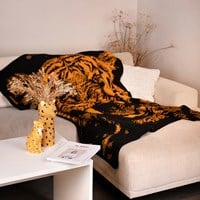 Ravishing Roar - Crochet kit-2