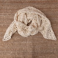 Yarn and Colors Lots of Dots Wrap Crochet Kit 1 Cream