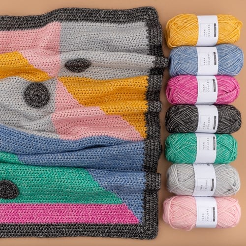 Yarn and Colors Mosaic Window Blanket Crochet Kit 100 Black-2