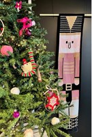 Nutcracker Wallhanger Yarnkit Candy - Without Pattern