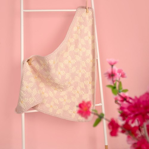 Cornus Kousa Scarf Yarn and Crochet Kit