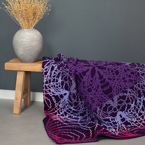 Inner Circle Purple/ Pink Crochetkit - with Digital Pattern-2