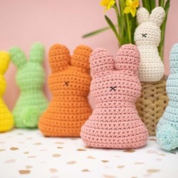 Crochet Pattern Easter Bunnies