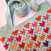 Paris Bag - Studio Madelaine Yarn and Crochet Kit-2