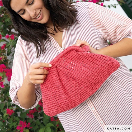 Katia Crochet 121 magazine