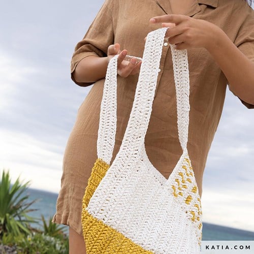 Katia Crochet 121 magazine