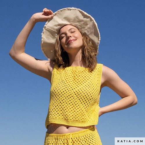Katia Crochet 121 magazine