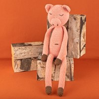 Yarn and Colors Patty Pig Crochet Kit 047 Old Pink