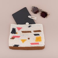 Crochet Pattern Yarn and Colors Perky Pouch-3