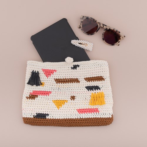 Crochet Pattern Yarn and Colors Perky Pouch-3