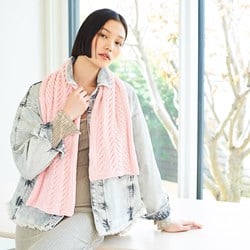 Stylecraft knitting pattern Squeeze Me Accessories