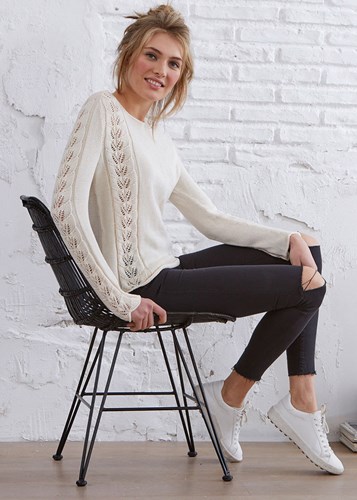 SMC  Sweater with Lace Motif Knitting Pattern-3