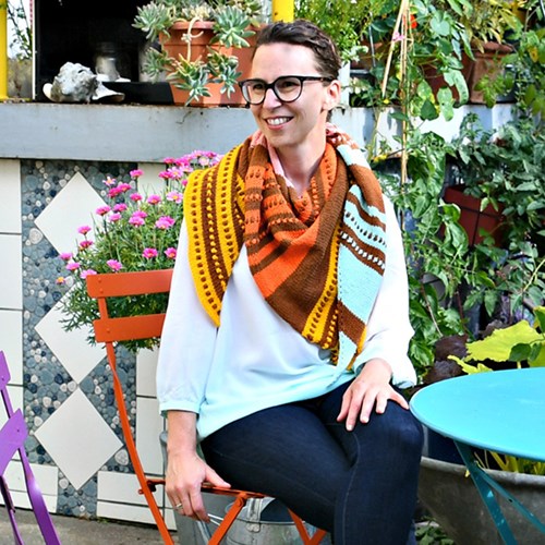 Sweet Seventies Shawl Knitting Kit-2