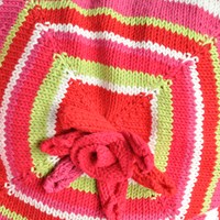 Knitting pattern Rose cushion-2