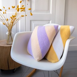 Felt-It Striped Cushion Crochet Kit 001 Lilac/Beige