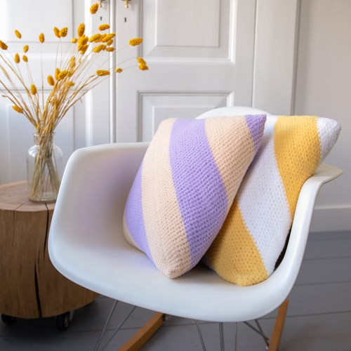 Felt-It Striped Cushion Crochet Kit 001 Lilac/Beige