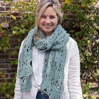 Crochet pattern Felt-it Lace shawl